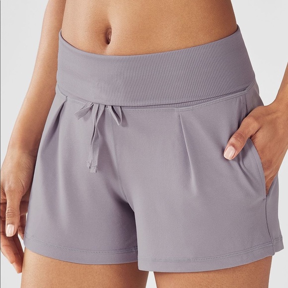 Fabletics Maj Short Jasmine Purple Size Medium 💜 - Picture 2 of 7